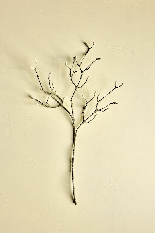 Obývacia izba a spálňa Umelá vetvička House Doctor HDMagnolia 40 x 95 cm 900001479 viacfarebná