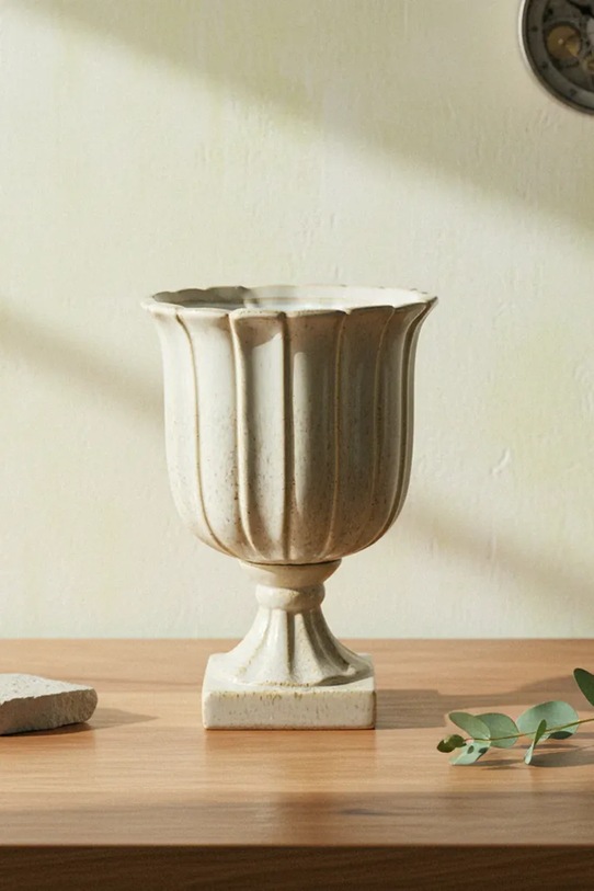 Salon i sypialnia Inne Wazon dekoracyjny z ceramiki szkliwionej 20 x 20 x 28,5 cm HTC2698 beżowy