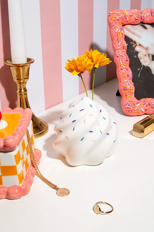 Salon i sypialnia DOIY wazon dekoracyjny z ceramiki 8 x 8 x 8,5 cm DYVASSWXS biały