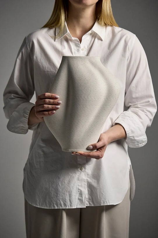 AYTM váza dekoratívna z kameniny 17 x 35 cm 510680058013 béžová