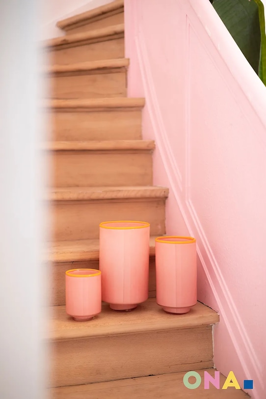 Salon i sypialnia ONA wazon dekoracyjny ze szkła barwionego 10,5 x 14 cm 262280 różowy