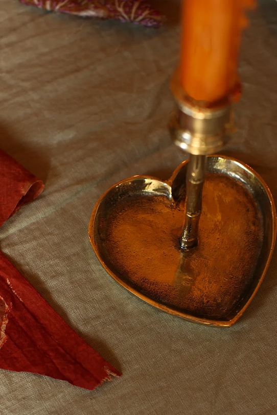 Doing Goods świecznik dekoracyjny mosiężny 10 x 14 x 10 cm żółty 1.20.30.034.926.3