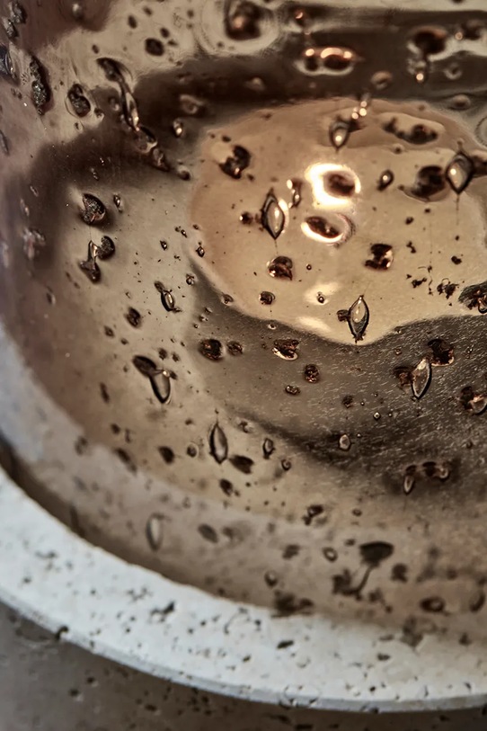 Salon i sypialnia House Doctor świecznik stojący ze szkła 211152013 multicolor