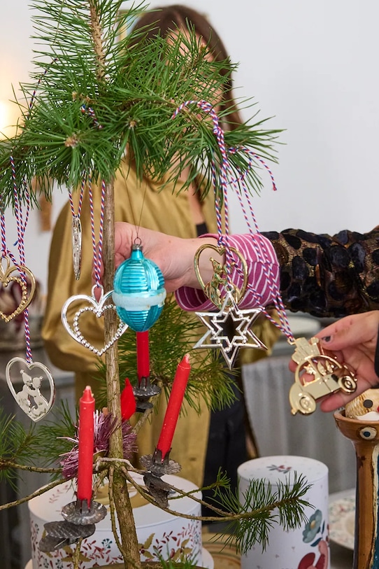 Lifestyle Rosendahl pandantiv decorativ Christmas Car 9 x 6,5 cm 33102 galben