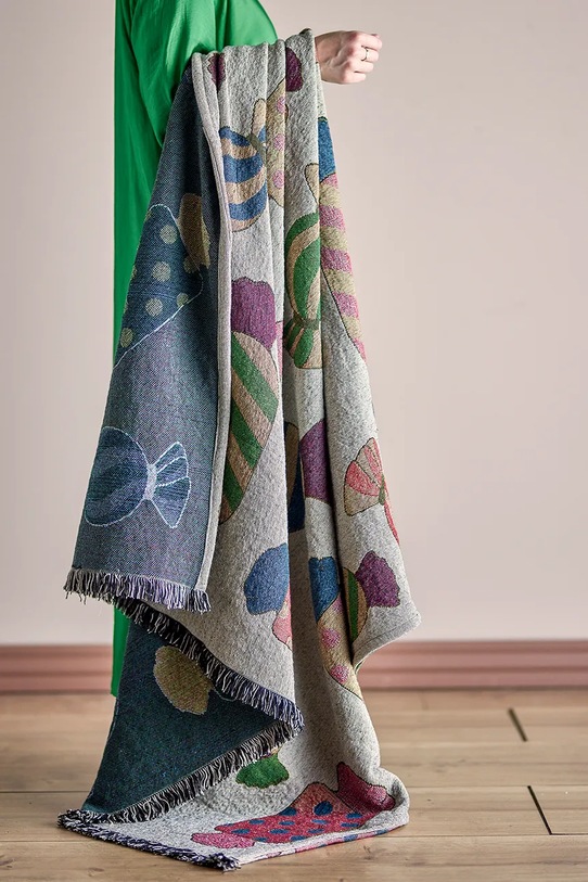 Bloomingville koc 150 x 130 cm 82062875 multicolor