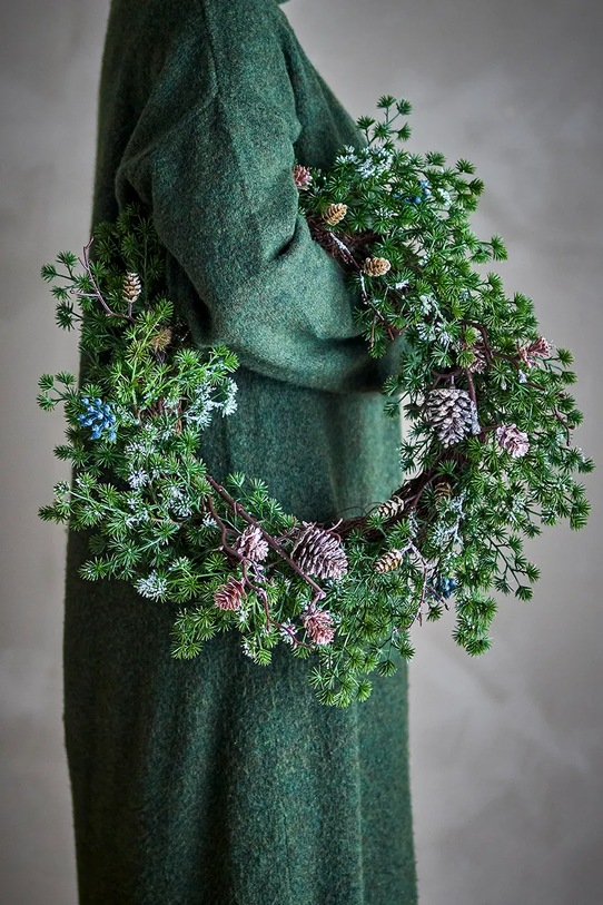 Bloomingville wieniec świąteczny Cedar Wreath 50 x 11 cm 82072345 zielony AA00
