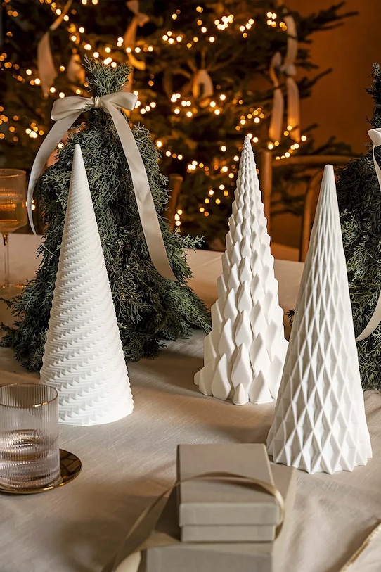 vtwonen choinka dekoracyjna Sculpture Porcelain 3D 15 x 37 cm 52110526 biały AA00