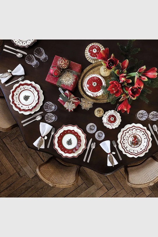 Lifestyle Villeroy & Boch zestaw obiadowy dla 4 os. Toy's Delight 30 / 25 / 26,5 cm. 12-pack 14.8585.8816 multicolor