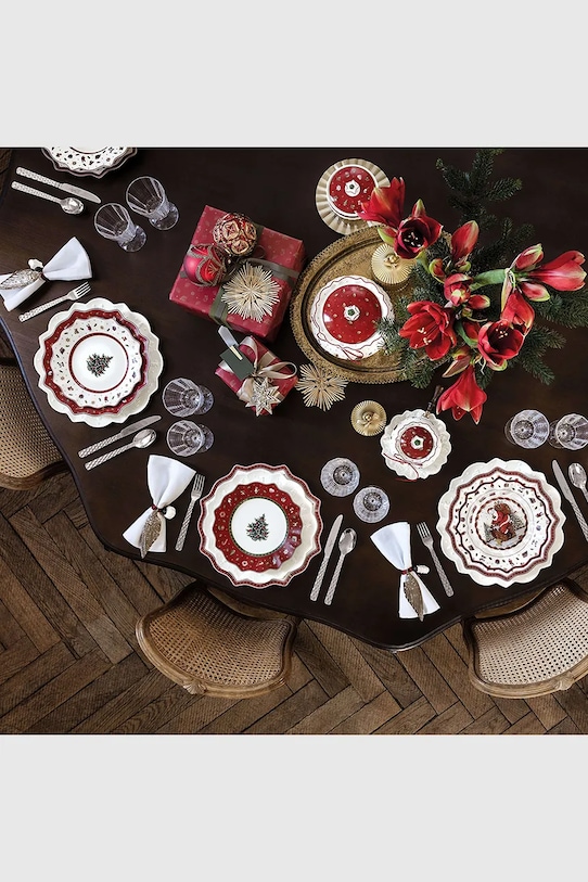 Lifestyle Villeroy & Boch zestaw obiadowy dla 4 os. Toy's Delight 30 / 25 / 26,5 cm. 12-pack 14.8585.8816 multicolor