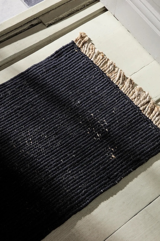 Коврик ferm LIVING Block Mat 1104264784 чёрный AA00