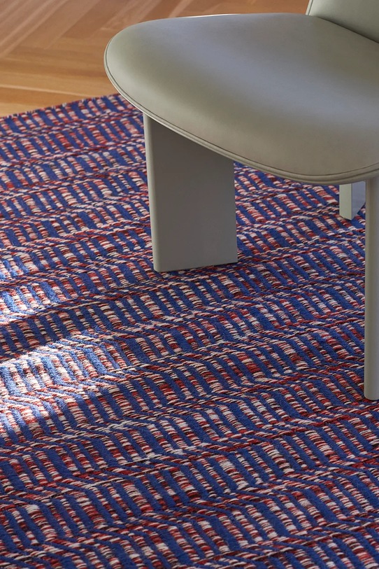 HAY dywan wełniany Radio 140 x 200 cm multicolor AD564.A665.AL56