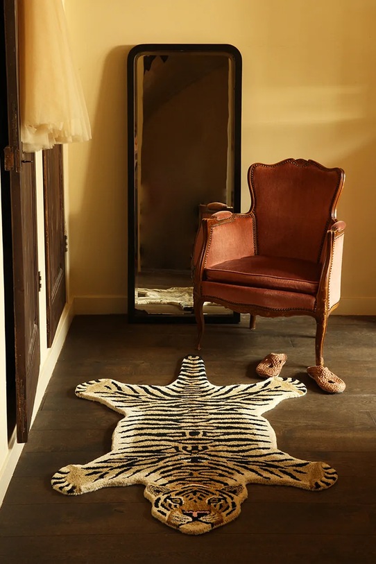 Doing Goods dywan wełniany Snowy Tiger 150 x 90 x 2 cm 1.45.10.005.020.5
