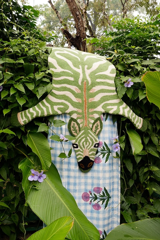 Шерстяной ковёр Doing Goods Grassy Zebra 153 x 110 cm 1.45.10.148.060.5