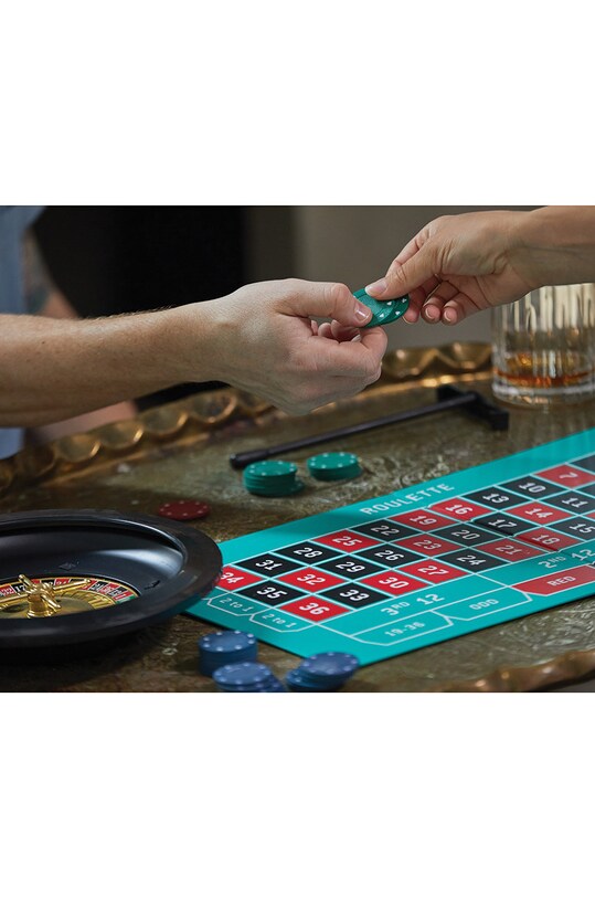 Gentelmen's Hardware sada her v krabici GEN584