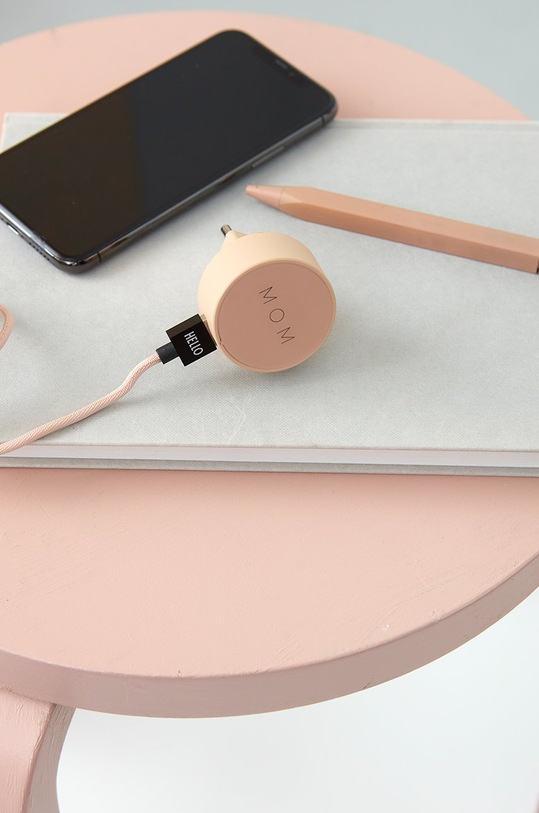 Design Letters ładowarka Favourite 60101007SPMOM pomarańczowy AA00