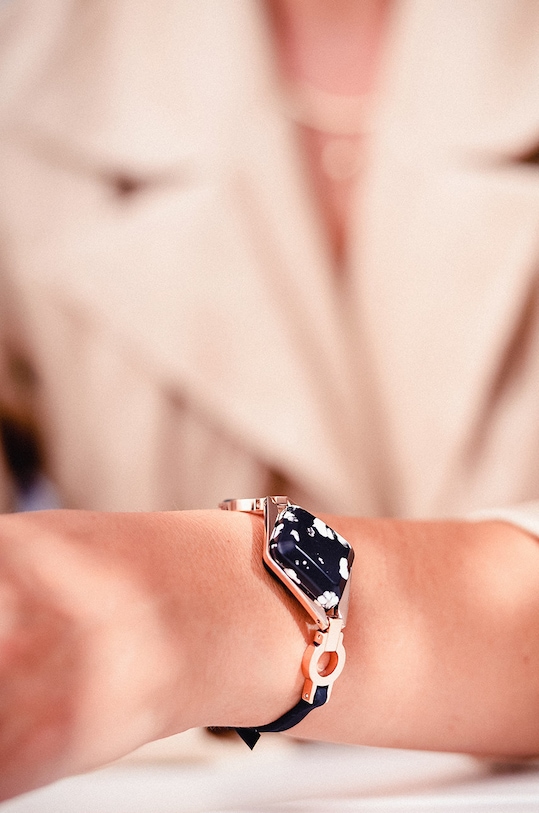 Bellabeat brățară inteligentă Ivy Health Tracker HT.50IV.GN.R1