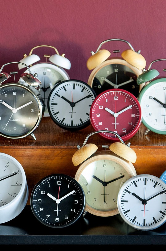 Salon i sypialnia Karlsson budzik KA5660BK szary