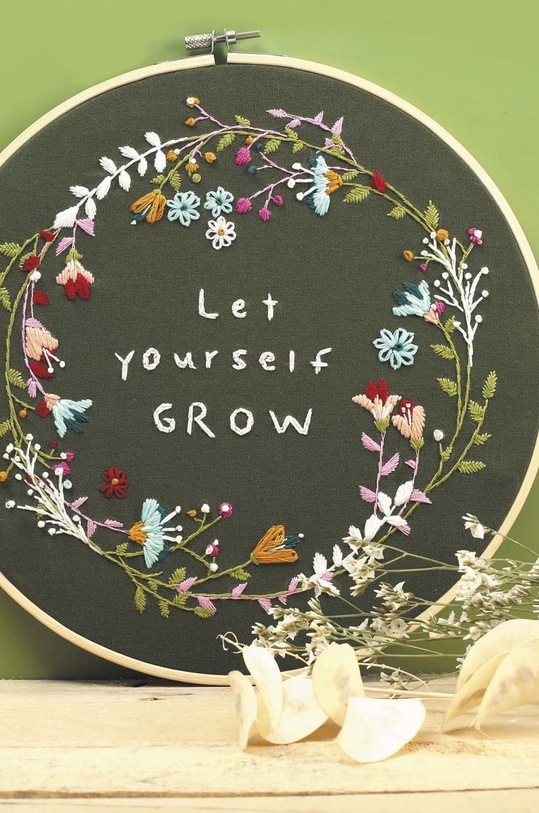 Lifestyle Vyšívací souprava Graine Creative vegetal embroidery diy kit 420272 vícebarevná