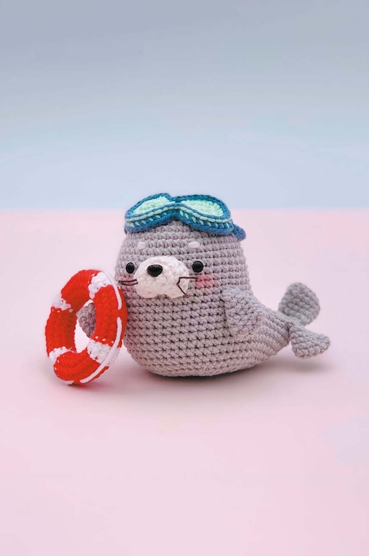Háčkovacia súprava Graine Creative Natto Le Phoque Kit viacfarebná 420250