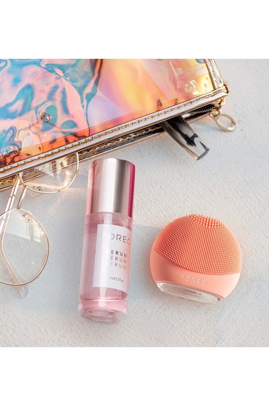 FOREO masaj facial și perie de curățare LUNA™ 4 Go F1344 portocaliu