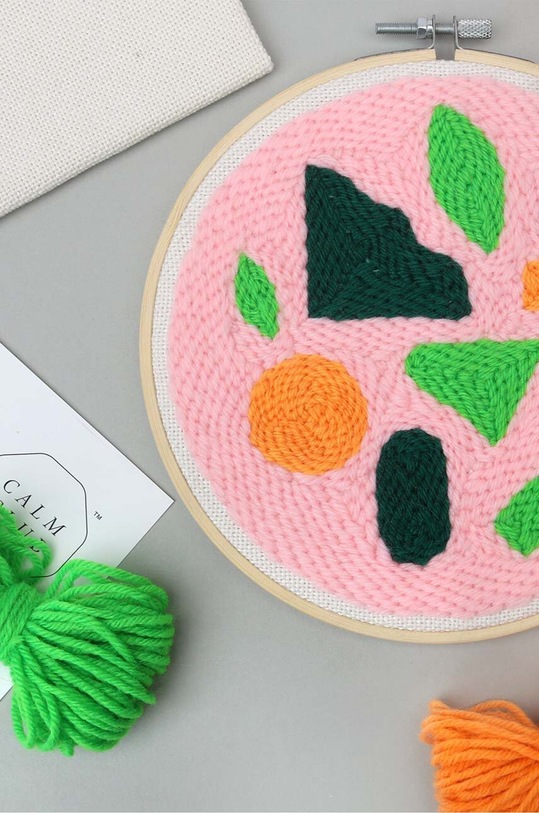 Lifestyle Luckies of London trusa de broderie Needle & Hoop LK.CCNH multicolor