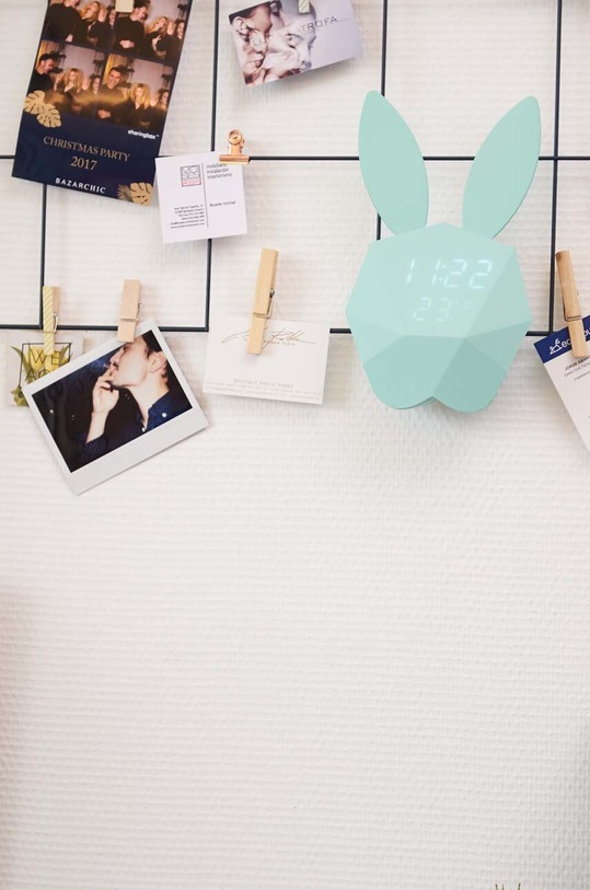 Obývacia izba a spálňa Budík MOB Cutty Clock CO.BL.02 tyrkysová