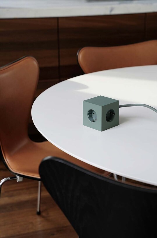 Magnetická nabíjacia kocka Avolt Square 1, 2 x USB, 1,8 m SQ1.F.USB.GR