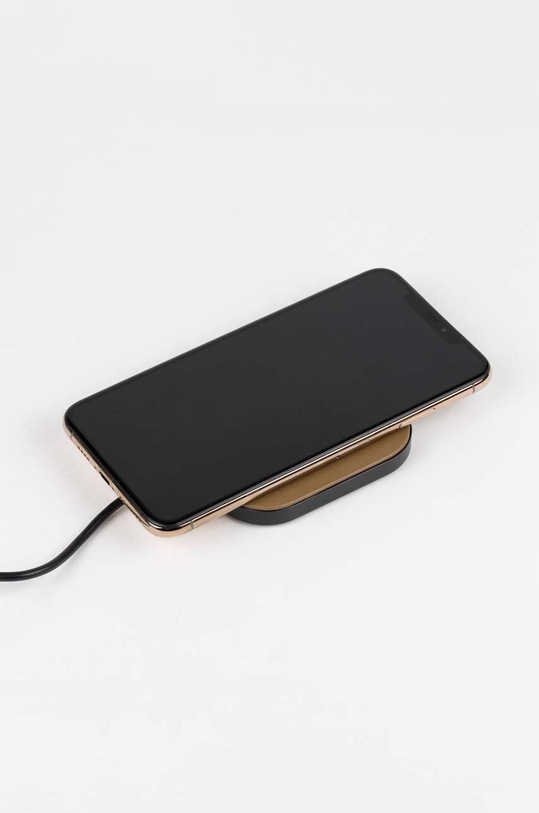 Bezdrátová nabíječka Hugo Boss Iconic vícebarevná HAG321X