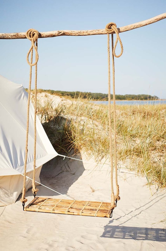 Madam Stoltz leagăn bej 27279N