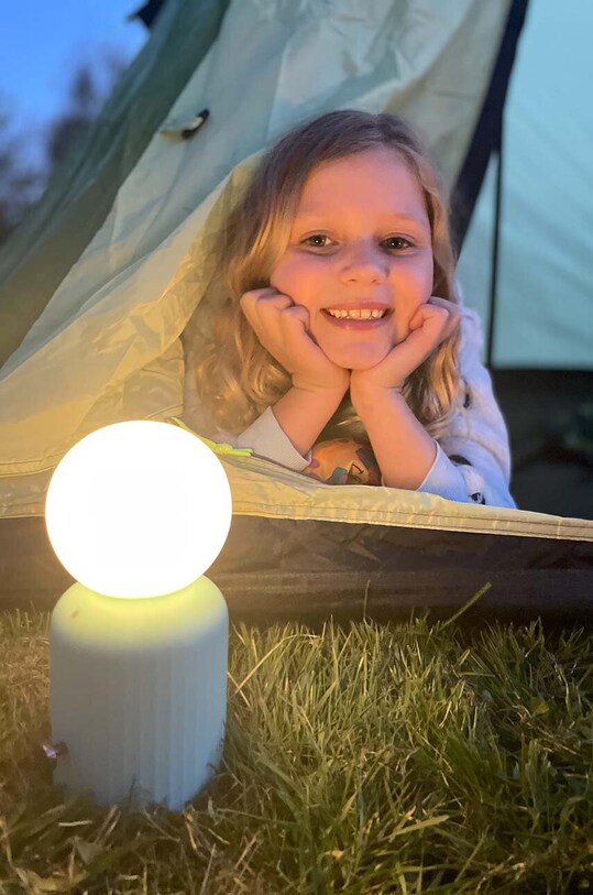 Lampa s bezdrôtovou nabíjačkou Lund London Skittle 2 in 1 LL.7470