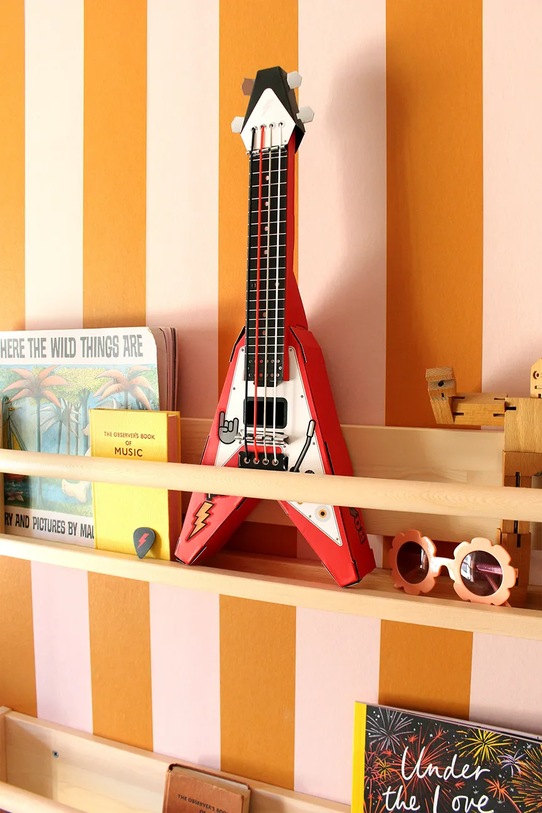 Luckies of London zestaw diy - gitara Build Your Own Guitar SK.CARDGUITAR1 multicolor