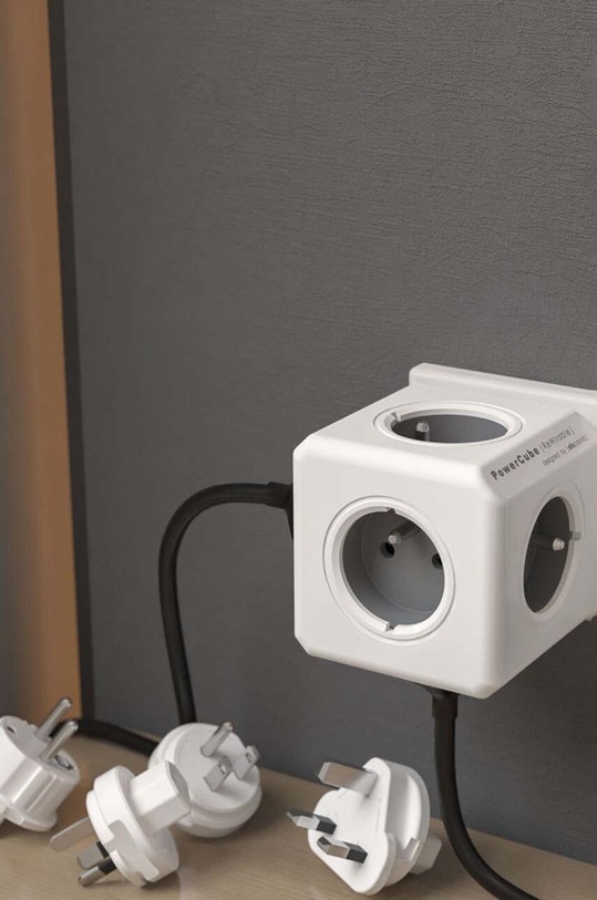 Modulárny rozbočovač, 3 zástrčky a iec eu kábel PowerCube ReWirable USB 1821GY/FRRW3P viacfarebná AA00