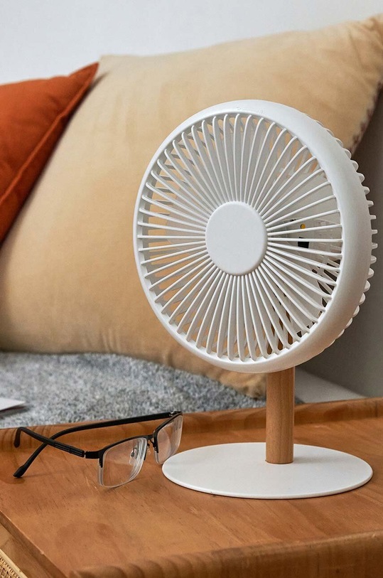 Gingko Design wentylator i lampa stołowa 2w1 Beyond G032WE multicolor