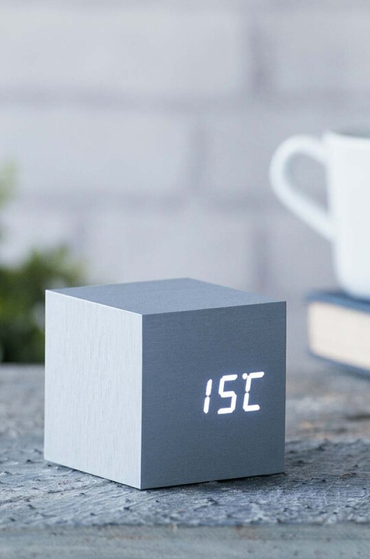 Salon i sypialnia Gingko Design zegar stołowy Cube Click Clock GK08W6 szary