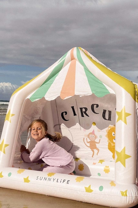 Lifestyle Nafukovací stan SunnyLife Cubby Circus Tent S3PCUBCI vícebarevná