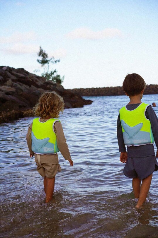 Детска жилетка за плуване SunnyLife Salty the Shark Swim SCMSVAQL