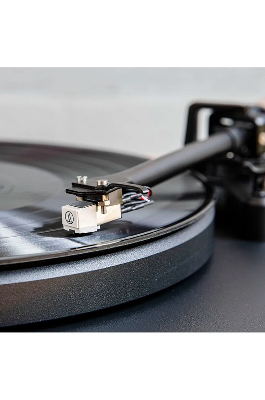 Грамофон Crosley Crosley C6 черен C6C.BK4