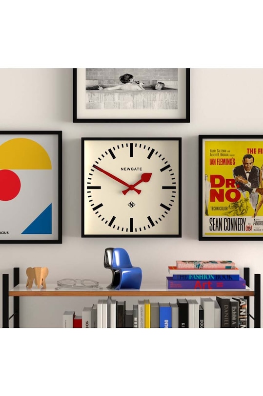 Nástenné hodiny Newgate Number 5 Wall Clock viacfarebná KB1187NUMFIV390KFR