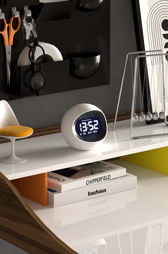 Dnevna soba in spalnica Budilka Newgate Centre Of The Earth Alarm Clock KB1020LCD.COTE2 siva