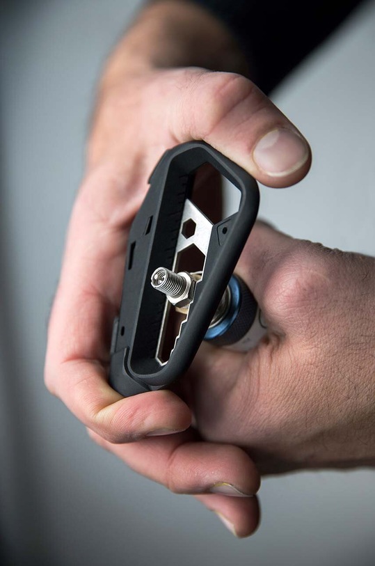 Πολυεργαλείο TACTICA M100 Black KB1063TC6MULM100.BK μαύρο