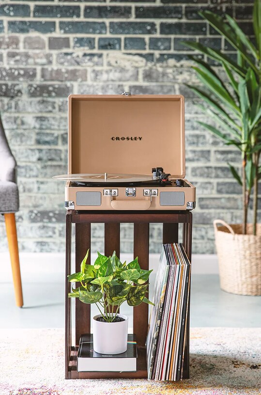 Crosley gramofon Crusier Plus CR8005F.LT4