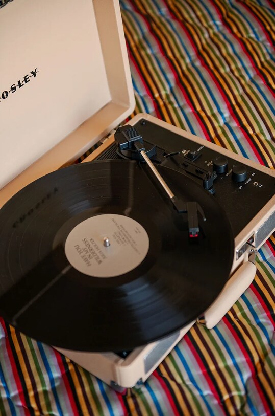Crosley gramofon Crusier Plus CR8005F.LT4