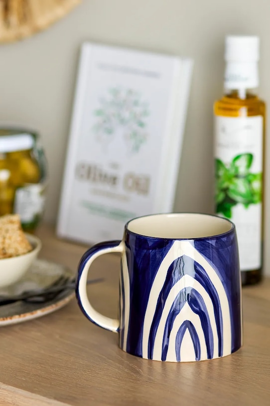 Hrnček Bloomingville Shama 515 ml 82060440 tmavomodrá AA00