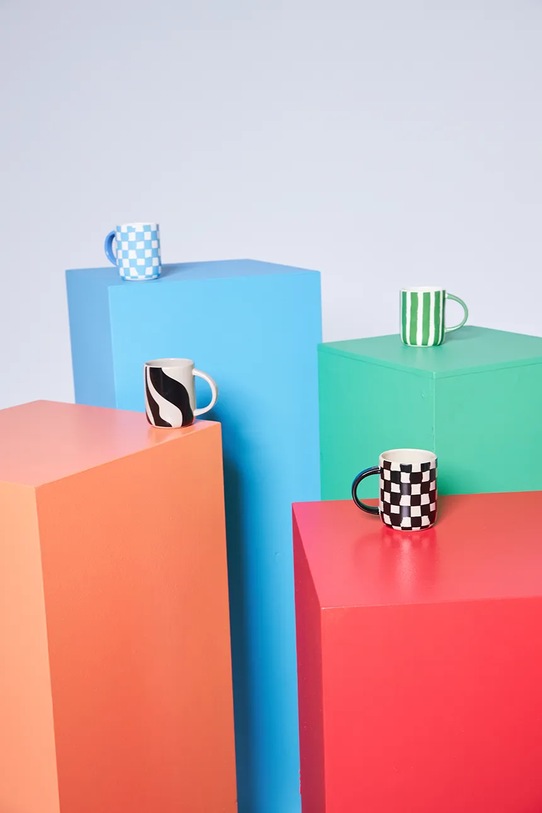 Byon kubek Liz 370 ml multicolor 5283907503