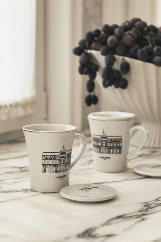 La Mania kubek z pokrywką Grand Manor 300 ml 5905549435052 biały