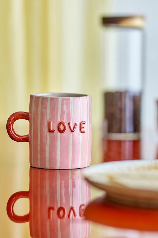 Bloomingville kubek z kamionki 8 x 9 cm różowy 82063180