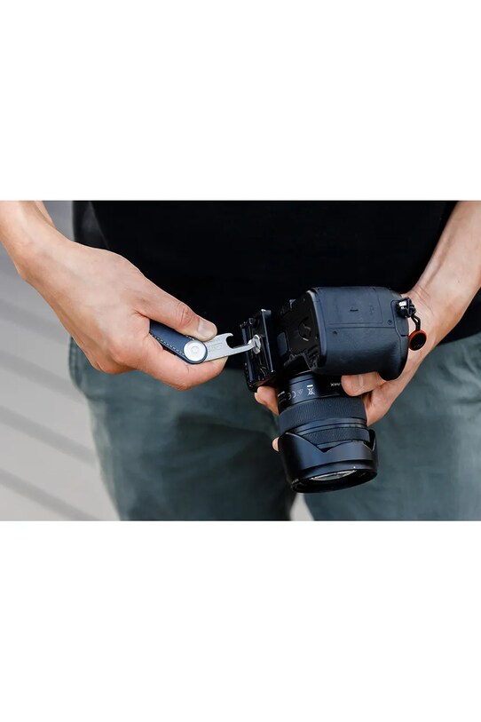 Multifunkčný nôž Orbitkey Multitool V2 AMTB.SLV.102 sivá