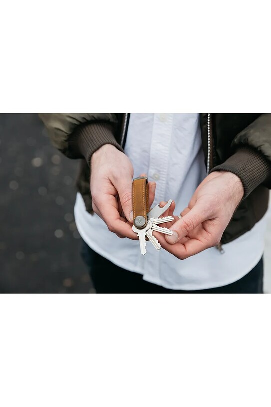 Orbitkey etui na klucze Crazy Horse 8,5 cm CHLO.2.CBCBGM brązowy