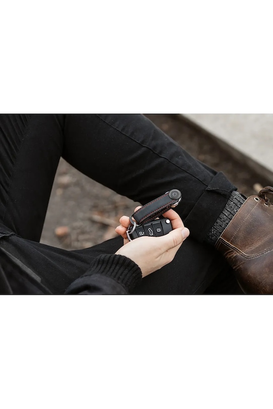 Чехол для ключей Orbitkey Crazy-Horse 8,5 cm чёрный CHLO.2.OBRDBK