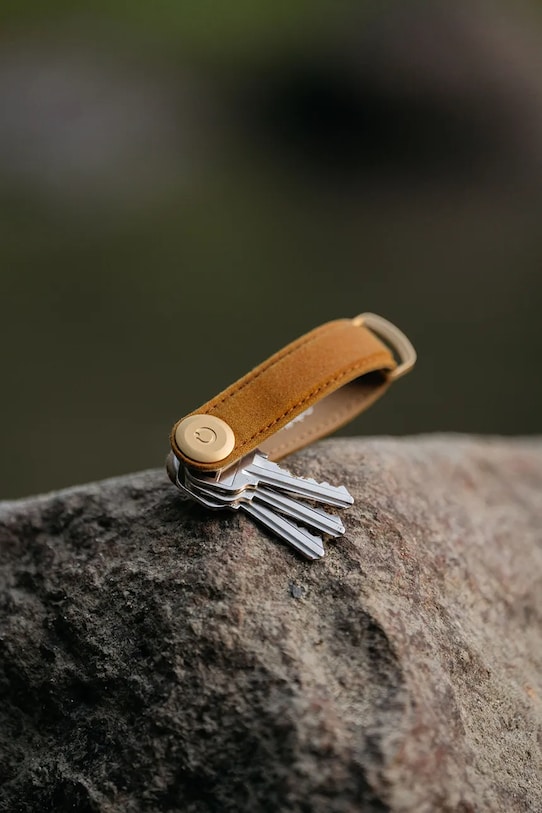 Orbitkey etui na klucze Waxed Canvas 8,5 cm żółty KWC2.GSD.107